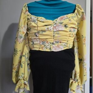 Privy Cropped Top Size Small